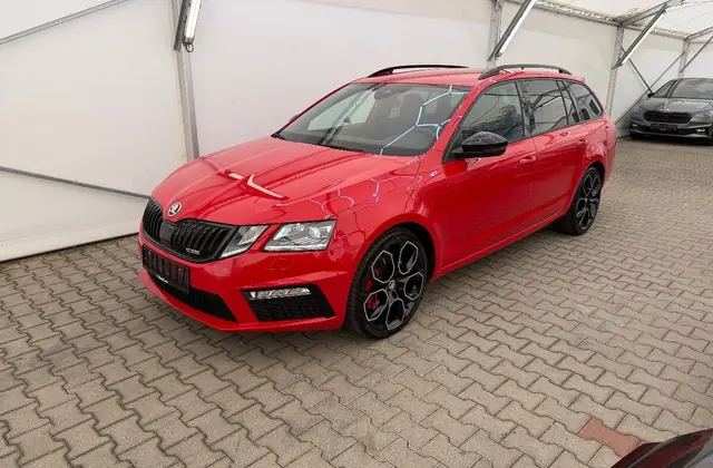Škoda Octavia Combi 2.0 tsi – fotografie 1